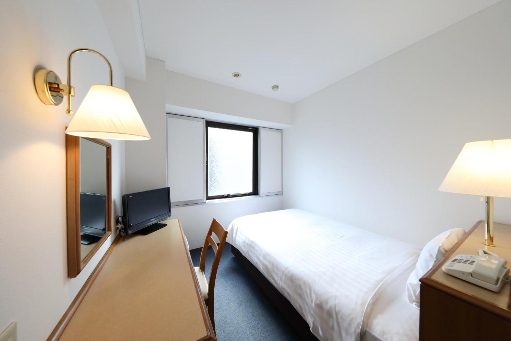Smile Hotel Nihombashi Mitsukoshimae Токіо Екстер'єр фото